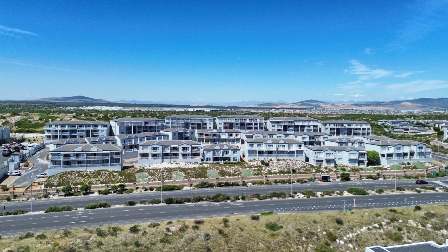 To Let 2 Bedroom Property for Rent in Big Bay Western Cape